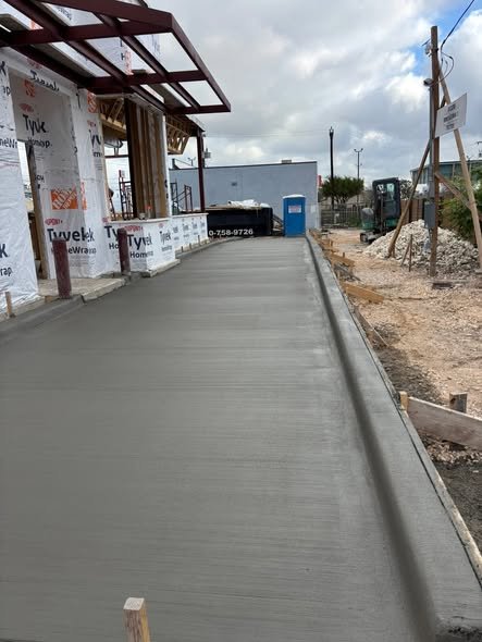 Fresh concrete sidewalk job